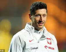 开云体育客户端-包含太狠了！莱万多夫斯基在德国队比赛中悬念迭起赛后北京首钢调整名单以备欧超杯，菲尼克斯太阳加时末段临场应变的词条